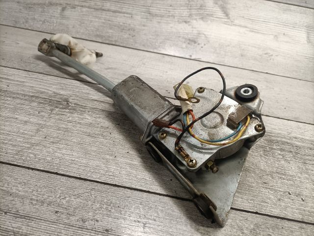 bontott SUZUKI SWIFT II Hátsó Ablaktörlő Motor