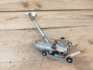 bontott SUZUKI SWIFT II Hátsó Ablaktörlő Motor