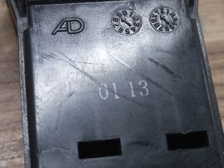 bontott SUZUKI SWIFT II Hátsó Ködzárófény Kapcsoló