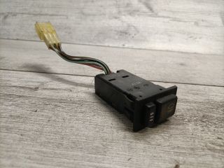 bontott SUZUKI SWIFT II Hátsó Ködzárófény Kapcsoló