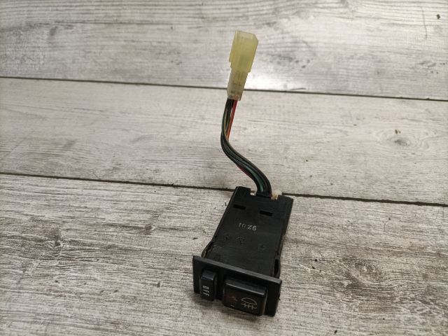 bontott SUZUKI SWIFT II Hátsó Ködzárófény Kapcsoló