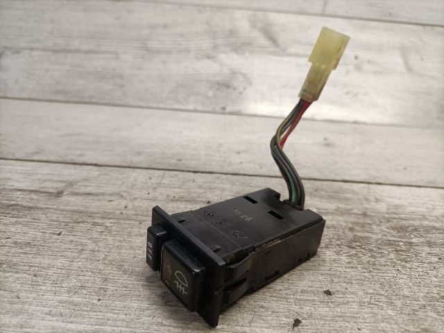 bontott SUZUKI SWIFT II Hátsó Ködzárófény Kapcsoló