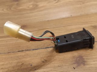 bontott SUZUKI SWIFT II Hátsó Ködzárófény Kapcsoló