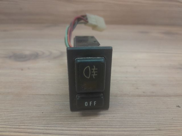 bontott SUZUKI SWIFT II Hátsó Ködzárófény Kapcsoló