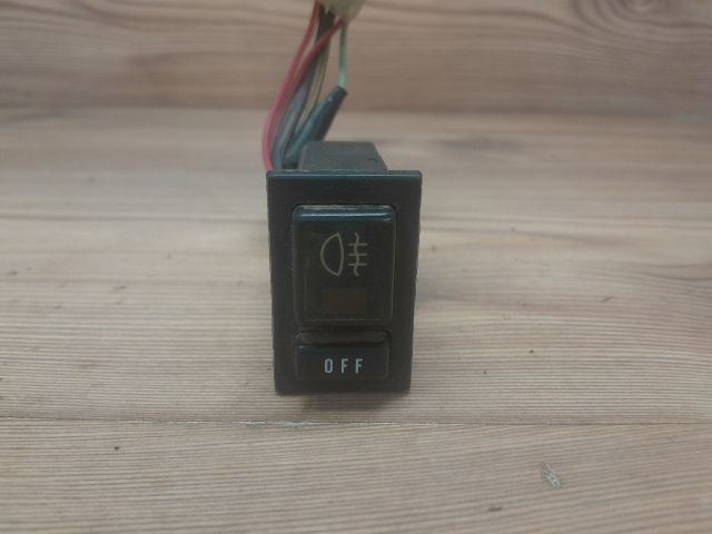 bontott SUZUKI SWIFT II Hátsó Ködzárófény Kapcsoló