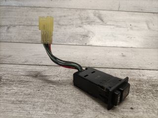 bontott SUZUKI SWIFT II Hátsó Ködzárófény Kapcsoló