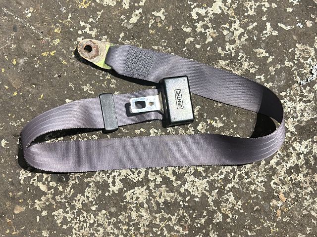 bontott SUZUKI SWIFT II Hátsó középső Biztonsági Öv