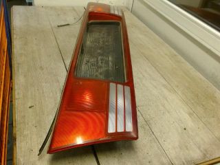 bontott SUZUKI SWIFT II Hátsó Lámpa Középső