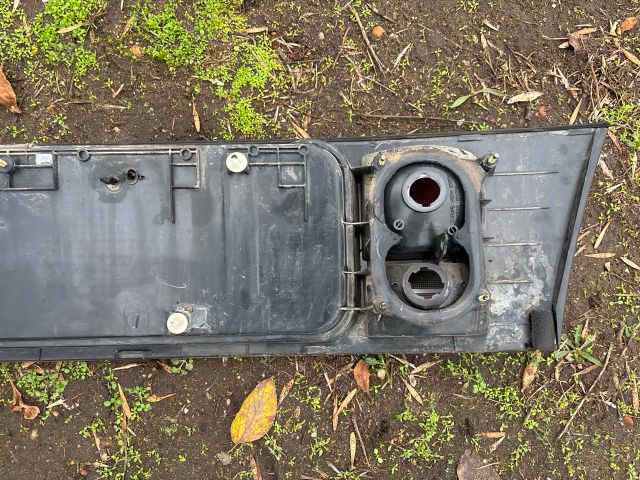 bontott SUZUKI SWIFT II Hátsó Lámpa Szett