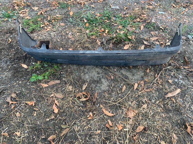 bontott SUZUKI SWIFT II Hátsó Lökhárító (Részeivel)