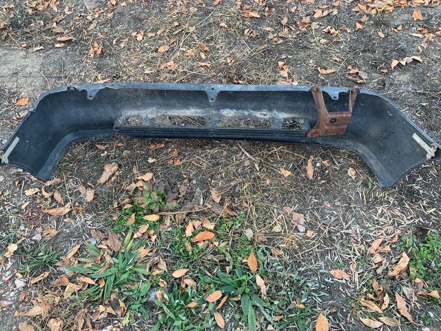 bontott SUZUKI SWIFT II Hátsó Lökhárító (Részeivel)