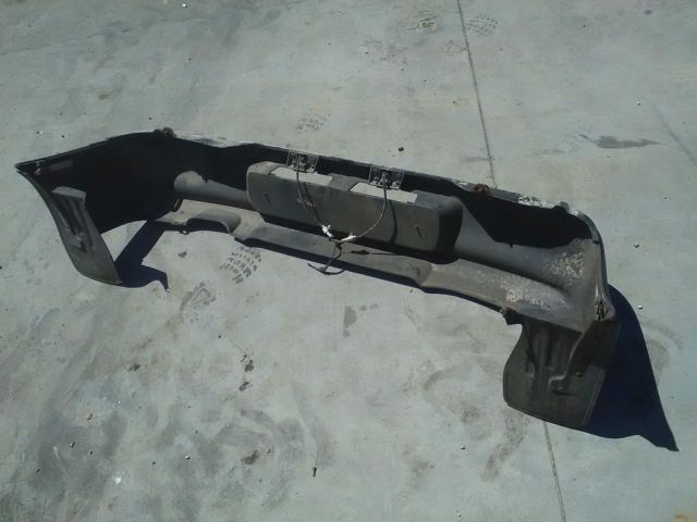 bontott SUZUKI SWIFT II Hátsó Lökhárító (Üresen)