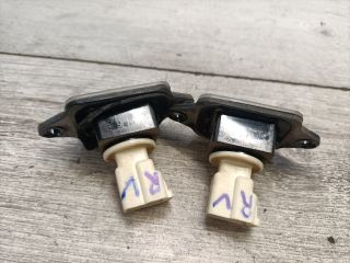 bontott SUZUKI SWIFT II Hátsó Rendszámtábla Világítás