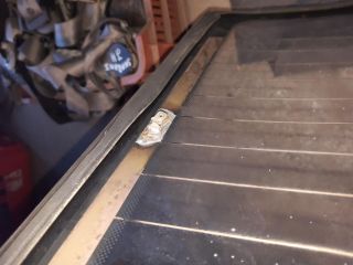 bontott SUZUKI SWIFT II Hátsó Szélvédő