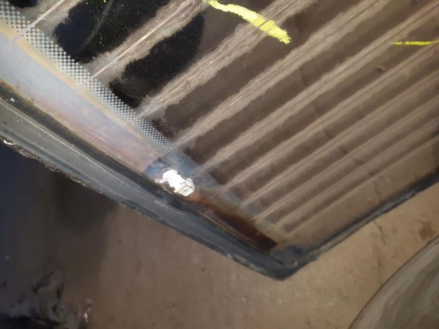 bontott SUZUKI SWIFT II Hátsó Szélvédő