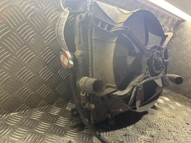 bontott SUZUKI SWIFT II Hűtő Ventilátor(ok), Radiátor(ok) Szett