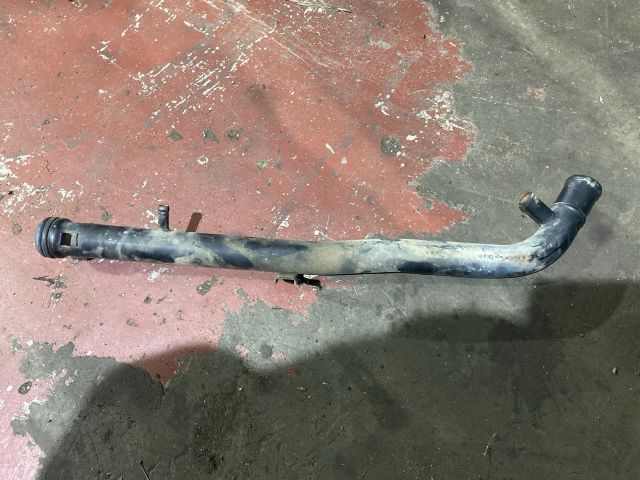 bontott SUZUKI SWIFT II Hűtővíz Elosztó Cső