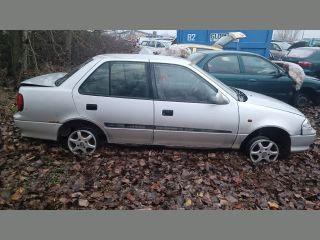 bontott SUZUKI SWIFT II Jobb B Oszlop Burkolat