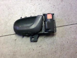 bontott SUZUKI SWIFT II Jobb Belső Kilincs (Pozíciófüggetlen)