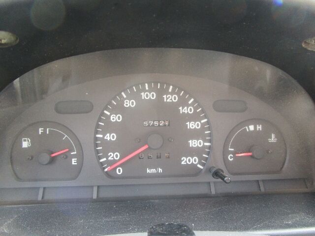 bontott SUZUKI SWIFT II Jobb C Oszlop Oldalablak Üveg