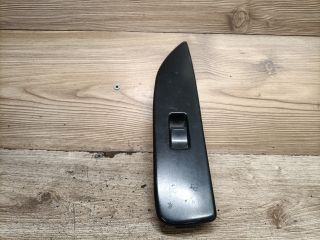 bontott SUZUKI SWIFT II Jobb első Ablakemelő Kapcsoló