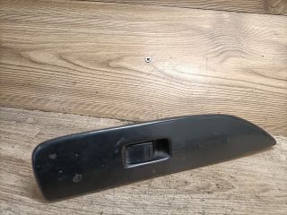 bontott SUZUKI SWIFT II Jobb első Ablakemelő Kapcsoló