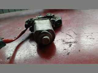 bontott SUZUKI SWIFT II Jobb első Ablakemelő Motor