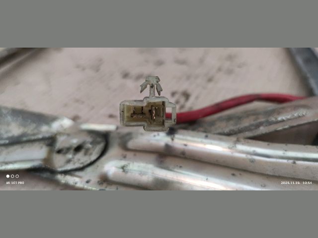 bontott SUZUKI SWIFT II Jobb első Ablakemelő Szerkezet (Elektromos)