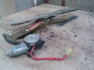 bontott SUZUKI SWIFT II Jobb első Ablakemelő Szerkezet (Elektromos)