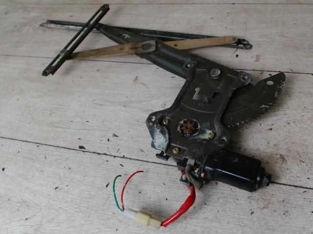 bontott SUZUKI SWIFT II Jobb első Ablakemelő Szerkezet (Elektromos)