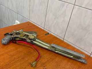 bontott SUZUKI SWIFT II Jobb első Ablakemelő Szerkezet (Elektromos)