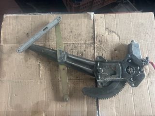 bontott SUZUKI SWIFT II Jobb első Ablakemelő Szerkezet (Elektromos)