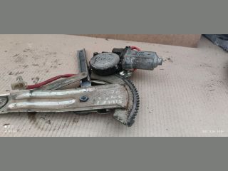 bontott SUZUKI SWIFT II Jobb első Ablakemelő Szerkezet (Elektromos)