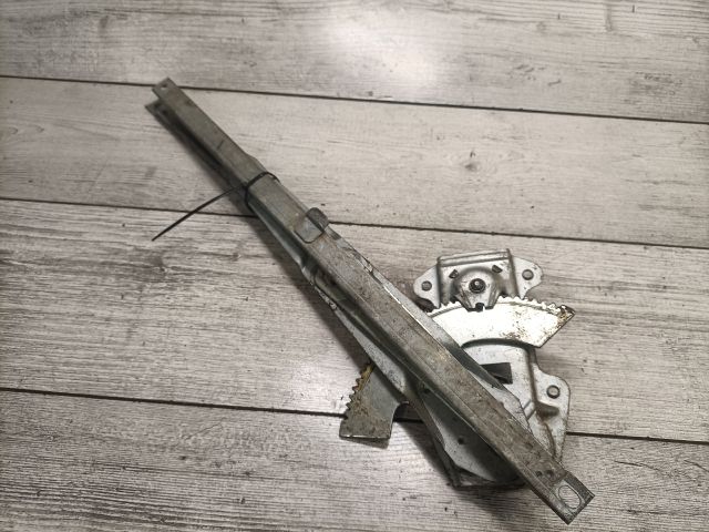 bontott SUZUKI SWIFT II Jobb első Ablakemelő Szerkezet (Mechanikus)