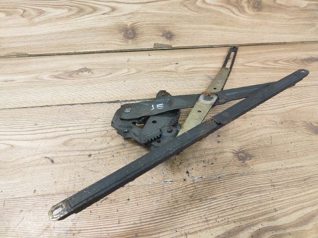 bontott SUZUKI SWIFT II Jobb első Ablakemelő Szerkezet (Mechanikus)