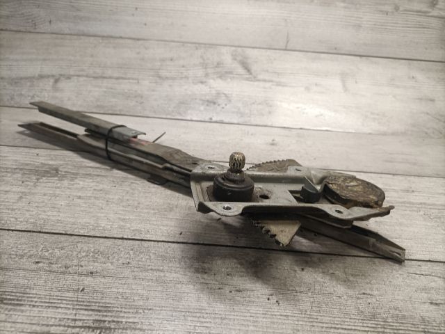 bontott SUZUKI SWIFT II Jobb első Ablakemelő Szerkezet (Mechanikus)