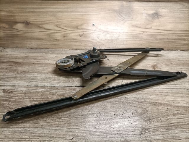 bontott SUZUKI SWIFT II Jobb első Ablakemelő Szerkezet (Mechanikus)