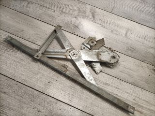 bontott SUZUKI SWIFT II Jobb első Ablakemelő Szerkezet (Mechanikus)