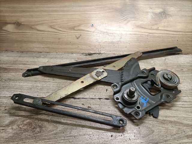 bontott SUZUKI SWIFT II Jobb első Ablakemelő Szerkezet (Mechanikus)