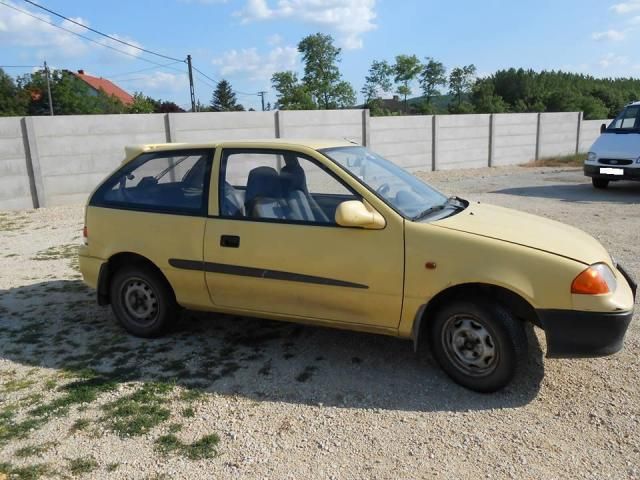 bontott SUZUKI SWIFT II Jobb első Ajtó Díszléc