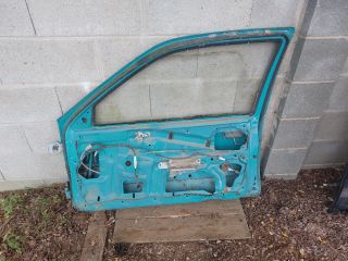 bontott SUZUKI SWIFT II Jobb első Ajtó (Részeivel)