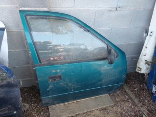 bontott SUZUKI SWIFT II Jobb első Ajtó (Részeivel)