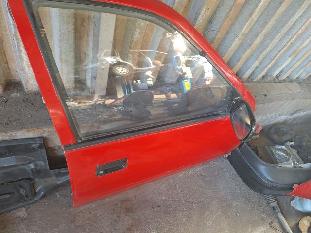 bontott SUZUKI SWIFT II Jobb első Ajtó (Részeivel)