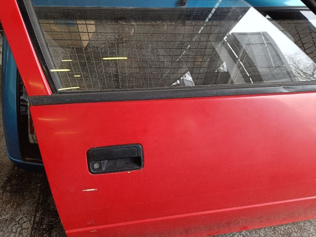 bontott SUZUKI SWIFT II Jobb első Ajtó (Részeivel)