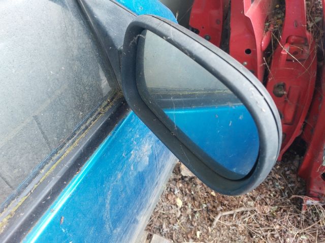 bontott SUZUKI SWIFT II Jobb első Ajtó (Részeivel)