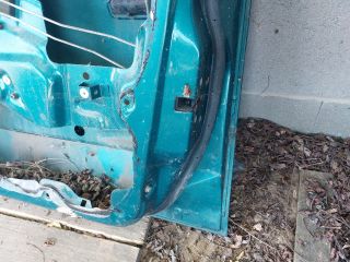 bontott SUZUKI SWIFT II Jobb első Ajtó (Részeivel)