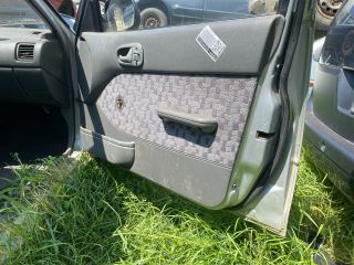 bontott SUZUKI SWIFT II Jobb első Ajtó (Üres lemez)