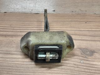 bontott SUZUKI SWIFT II Jobb első Ajtóhatároló