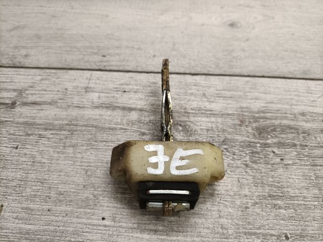 bontott SUZUKI SWIFT II Jobb első Ajtóhatároló