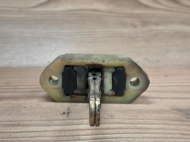 bontott SUZUKI SWIFT II Jobb első Ajtóhatároló